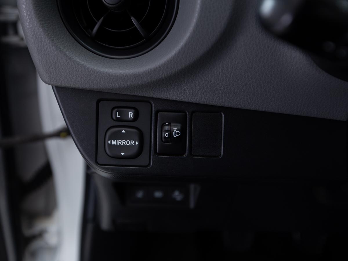 toyota-yaris-2019-gasolina-998cc
