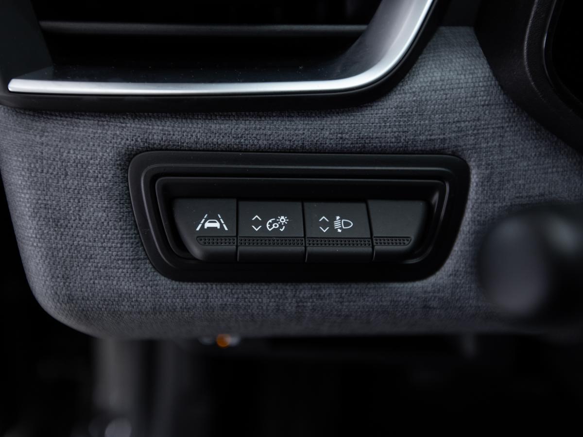 renault-clio-2024-gpl-999cc