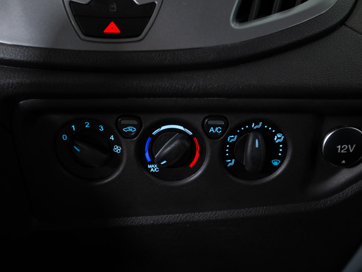 ford-transit-2019-diesel-1996cc