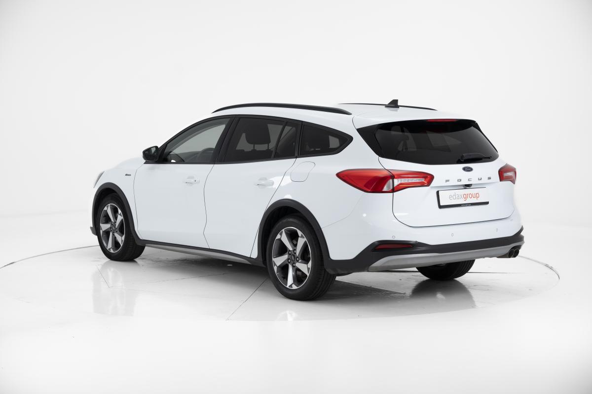 ford-focus-sw-2021-diesel-1499cc