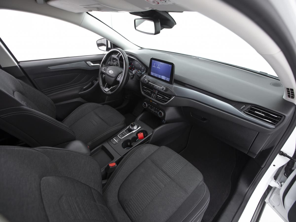 ford-focus-sw-2021-diesel-1499cc