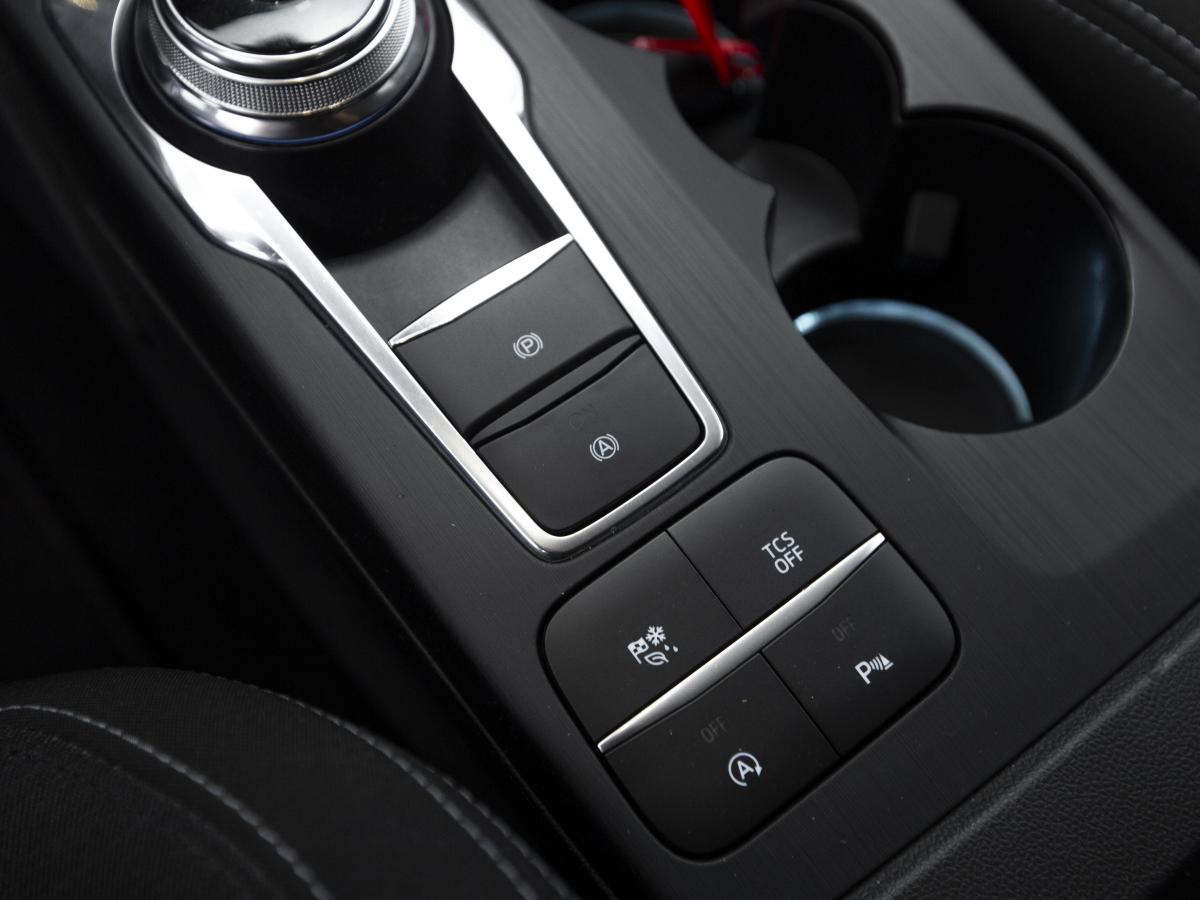 ford-focus-sw-2021-diesel-1499cc
