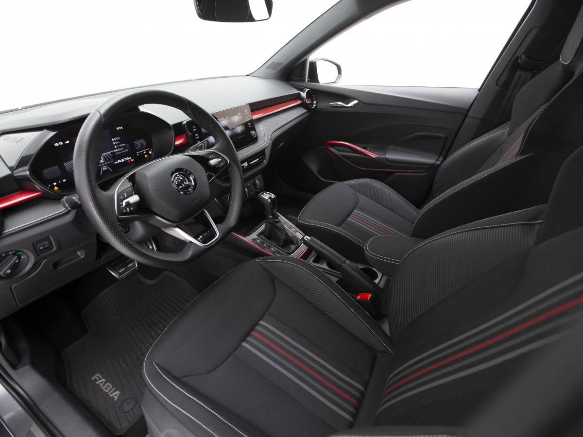 skoda-fabia-2024-gasolina-999cc