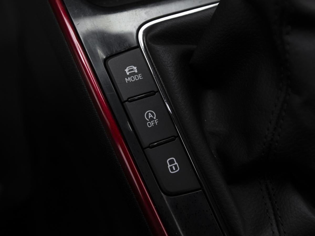 skoda-fabia-2024-gasolina-999cc