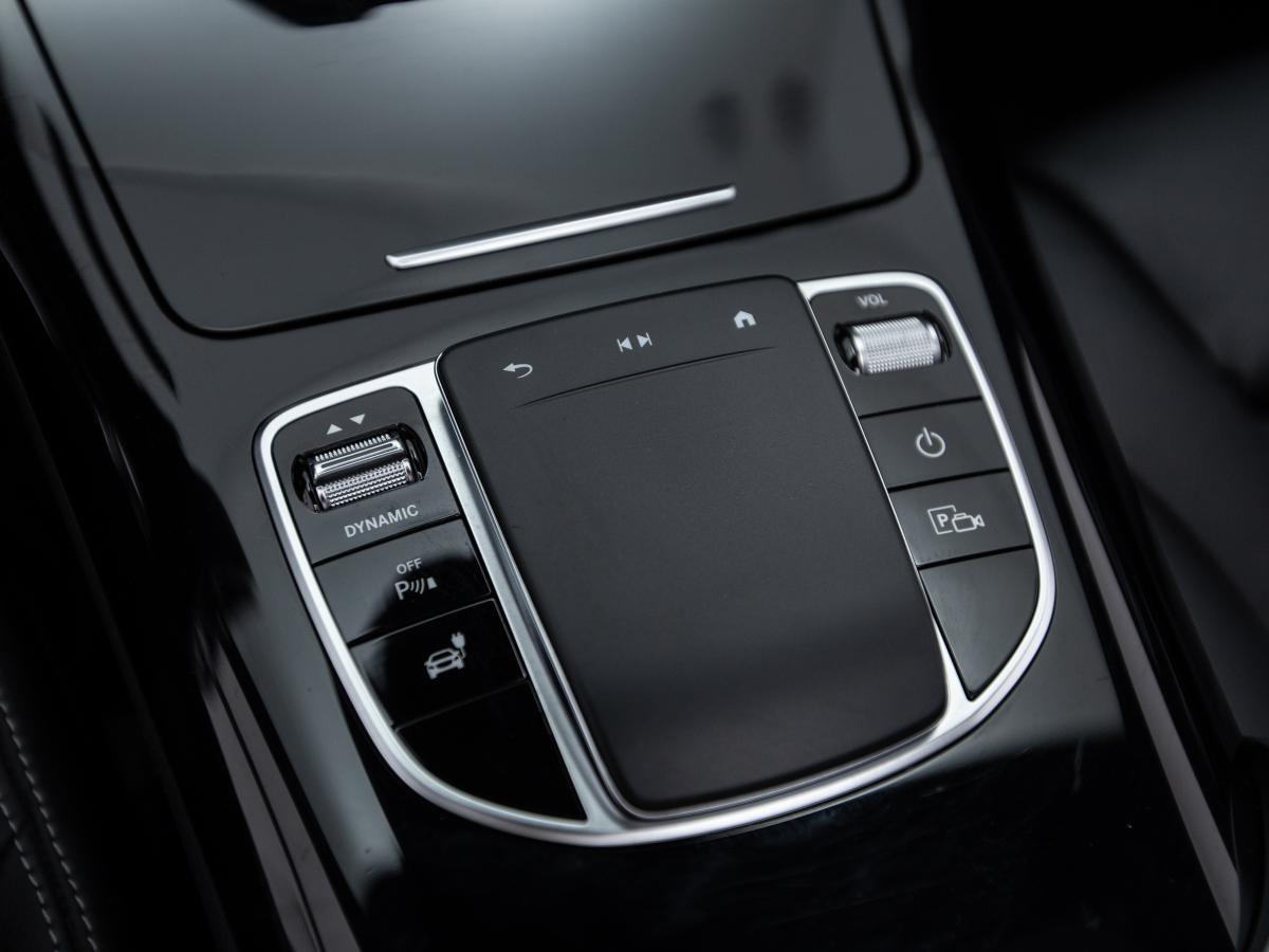 mercedes-benz-eqc-2023-eletrico-0cc