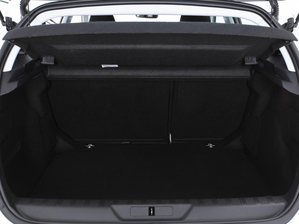 peugeot-308-2019-diesel-1499cc