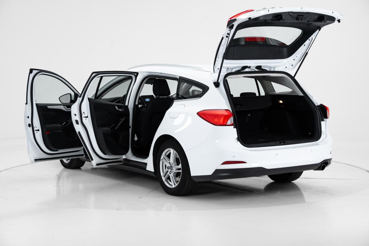 ford-focus-sw-2021-diesel-1498cc