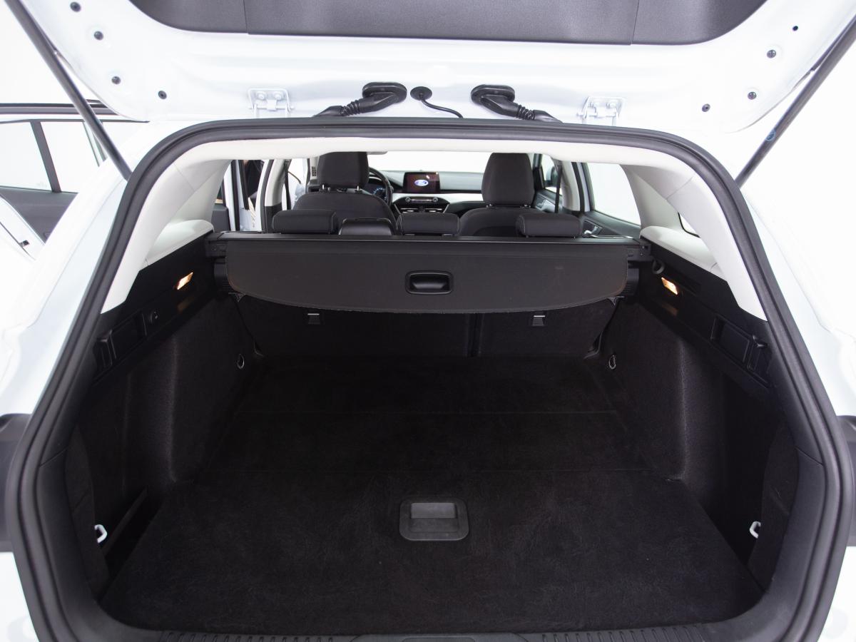 ford-focus-sw-2021-diesel-1498cc