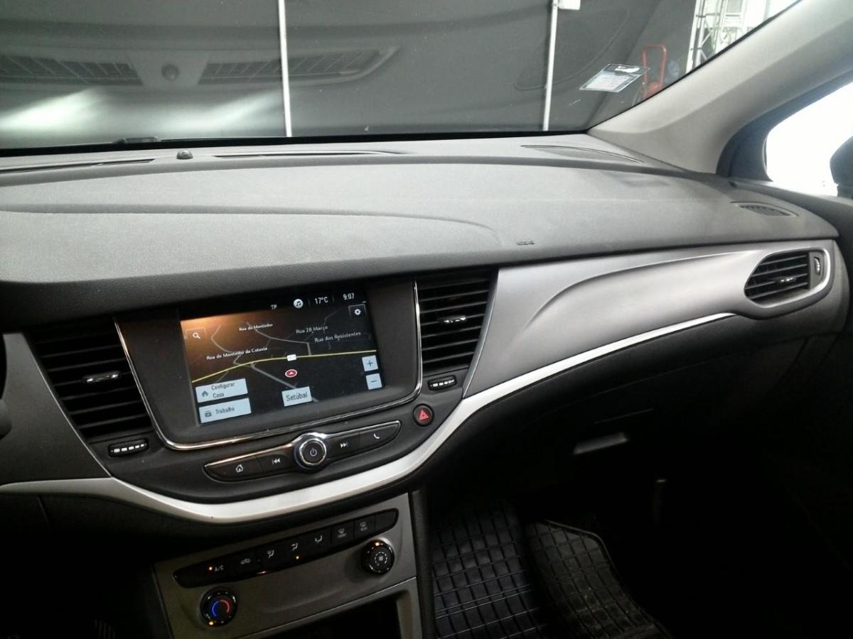 opel-astra-sport-tourer-2021-diesel-1496cc