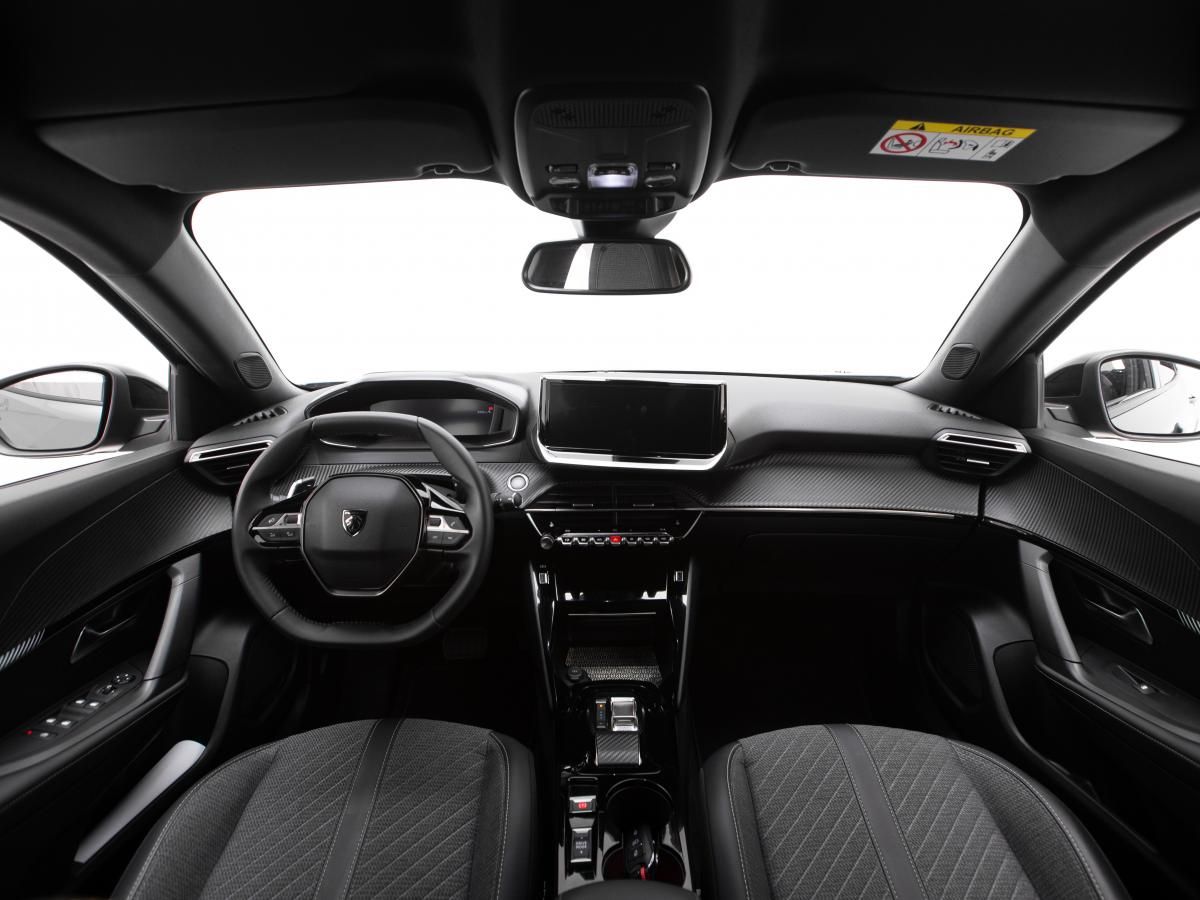 peugeot-2008-2023-gasolina-1199cc