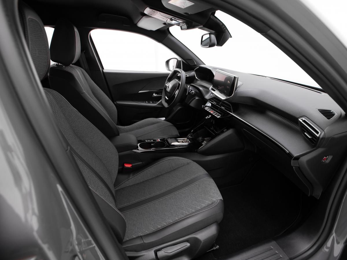 peugeot-2008-2023-gasolina-1199cc