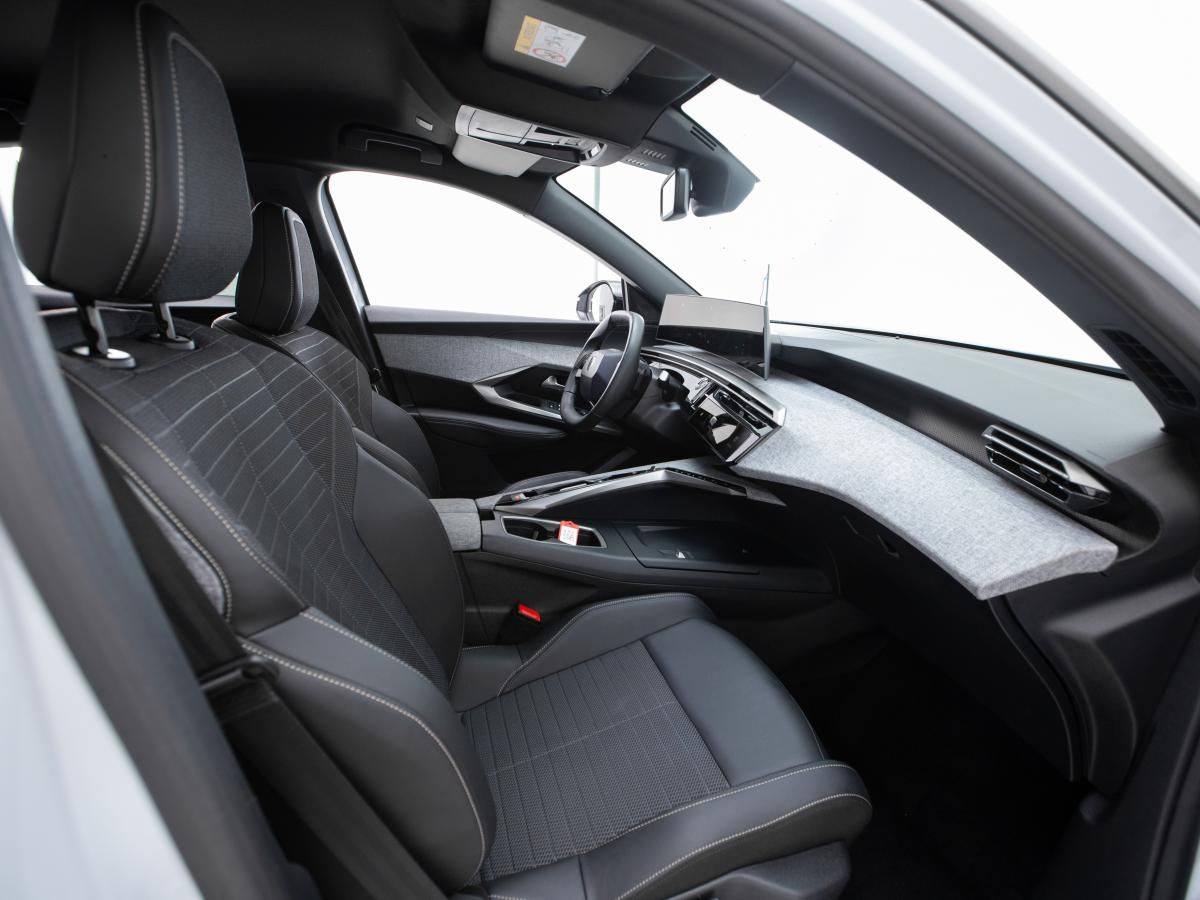 peugeot-3008-2024-gasolina-1199cc