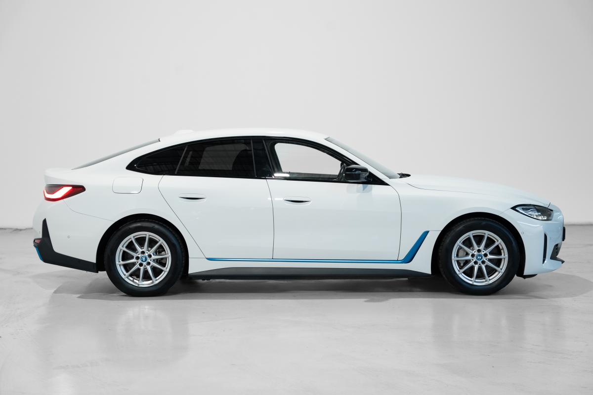 bmw-serie-i-2023-eletrico-0cc