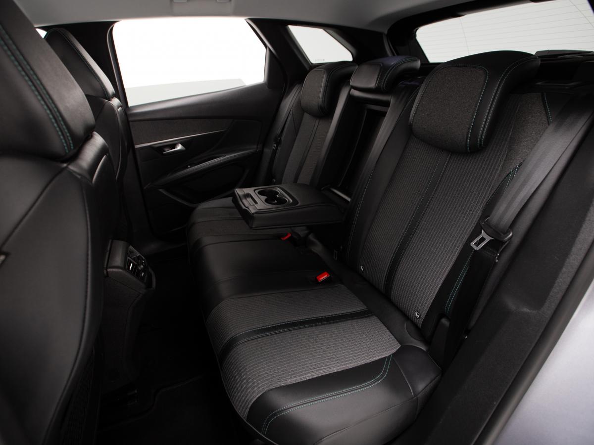 peugeot-3008-2022-diesel-1499cc
