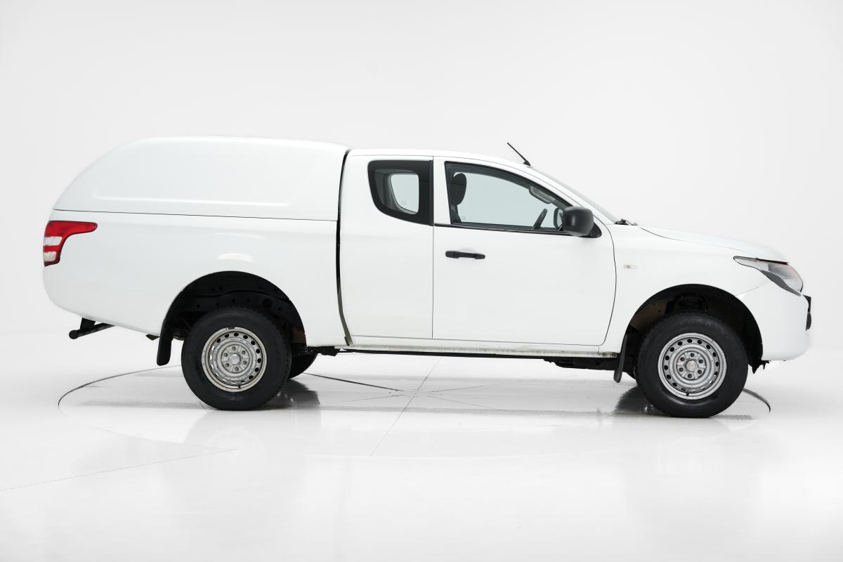mitsubishi-l200-2019-diesel-2442cc