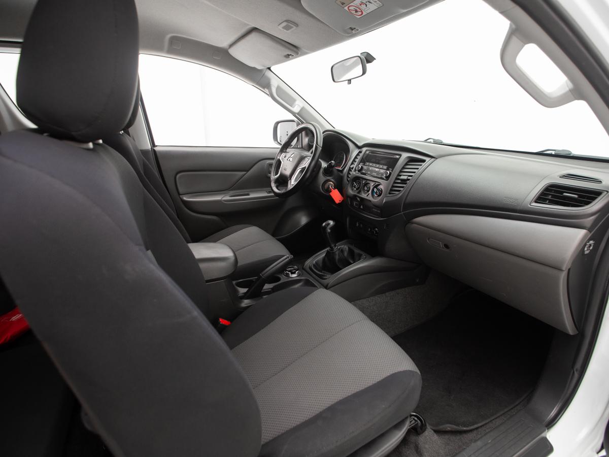 mitsubishi-l200-2019-diesel-2442cc