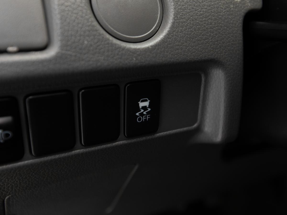 mitsubishi-l200-2019-diesel-2442cc