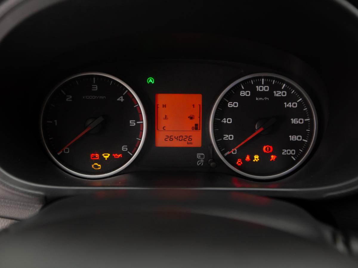 mitsubishi-l200-2019-diesel-2442cc