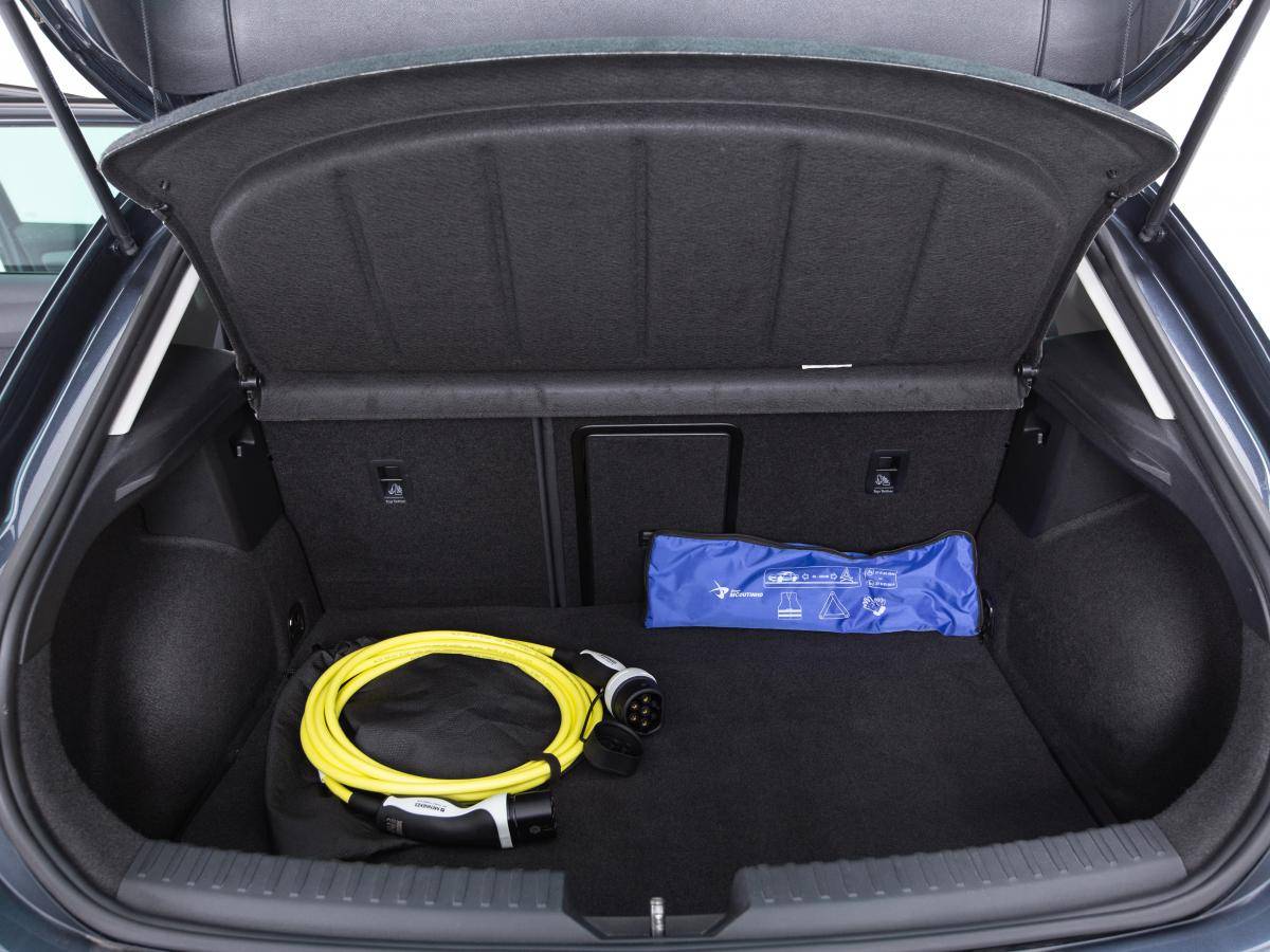 seat-leon-2021-hibrido-a-gasolina-1395cc