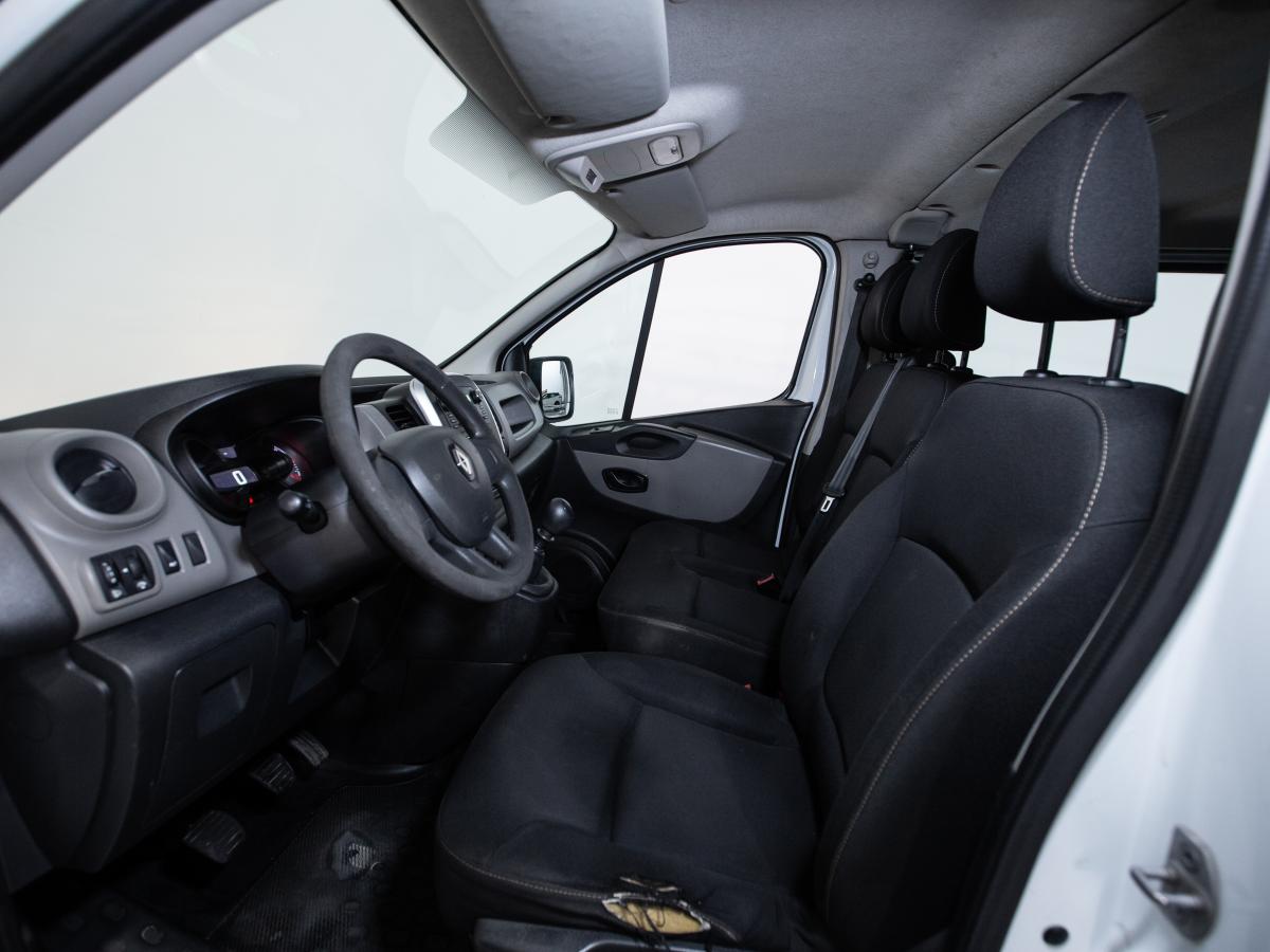 renault-trafic-2017-diesel-1598cc