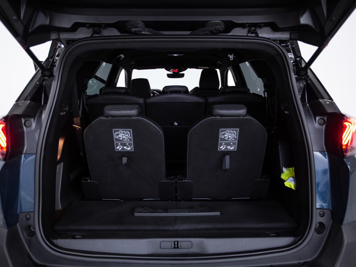 peugeot-5008-2022-diesel-1499cc