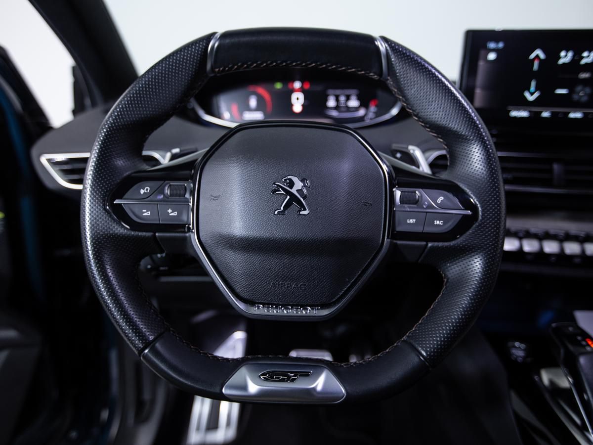 peugeot-5008-2022-diesel-1499cc