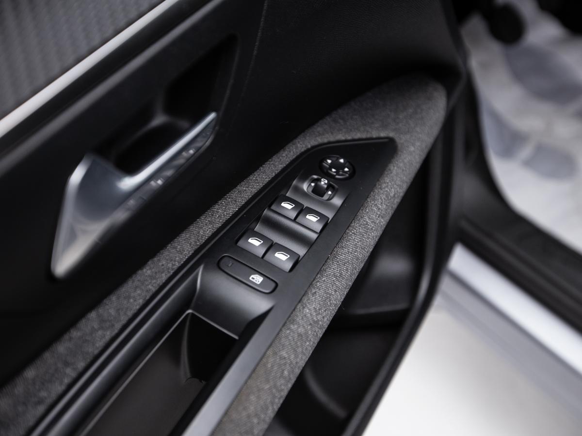 peugeot-3008-2022-diesel-1499cc