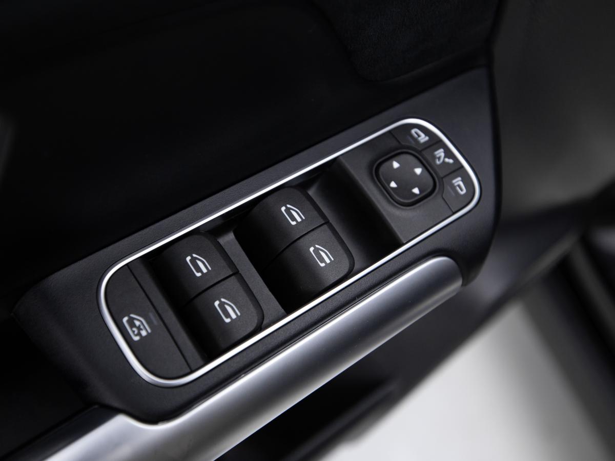mercedes-benz-eqa-2023-eletrico-0cc