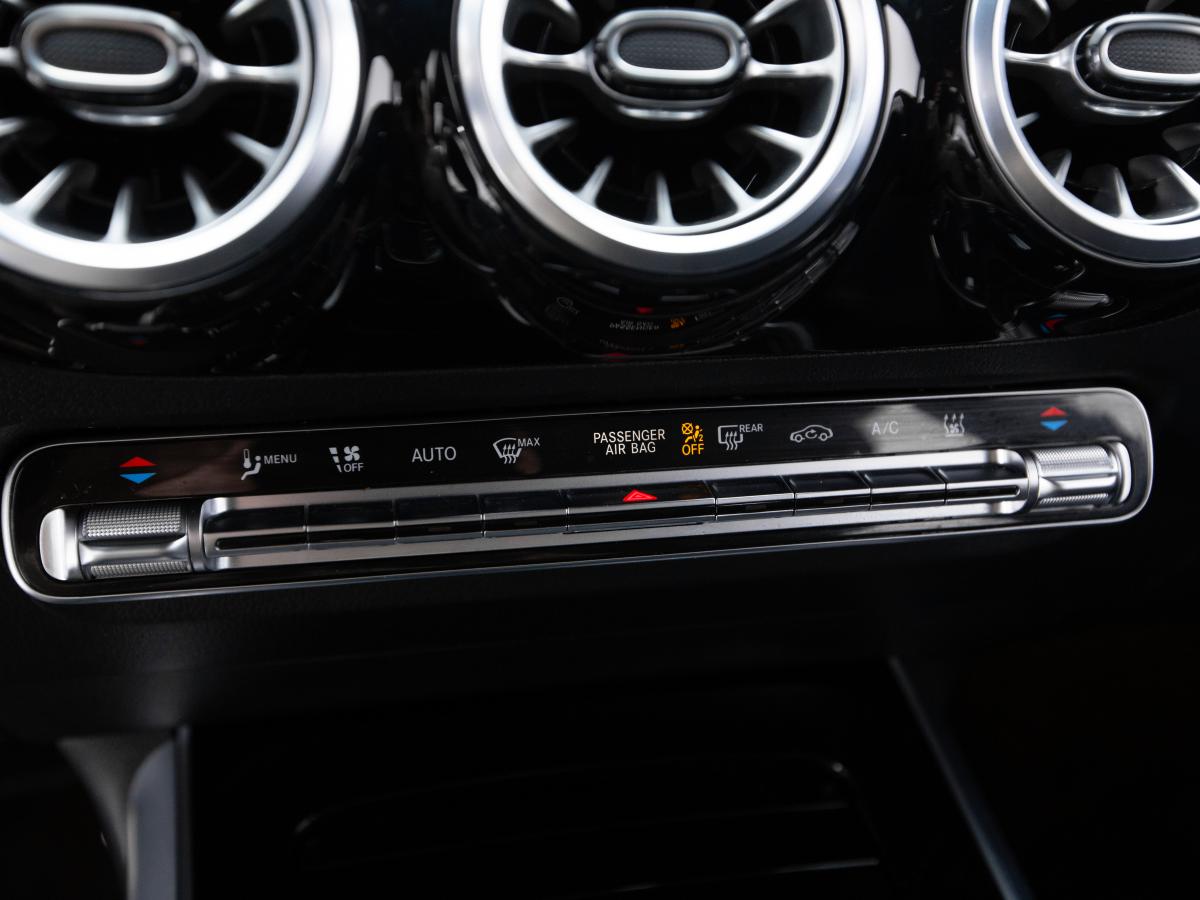mercedes-benz-eqa-2023-eletrico-0cc