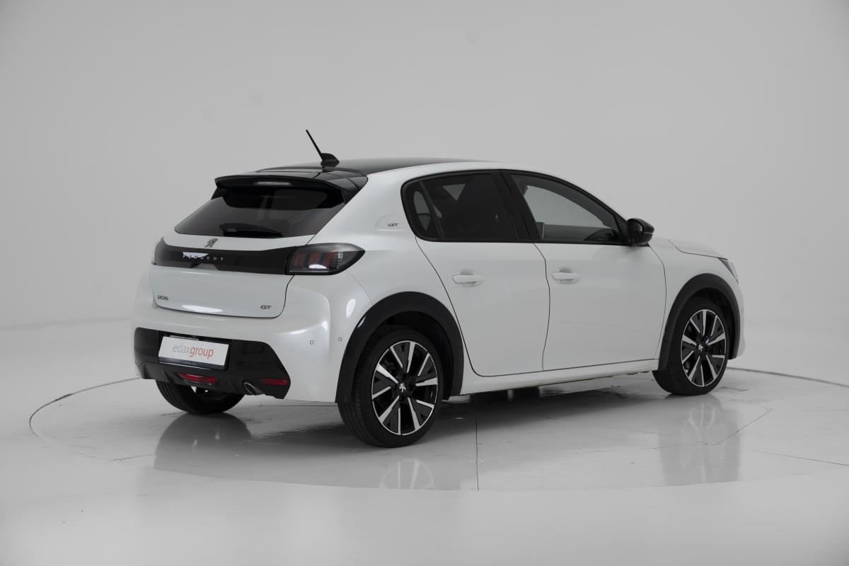 peugeot-208-2022-diesel-1499cc