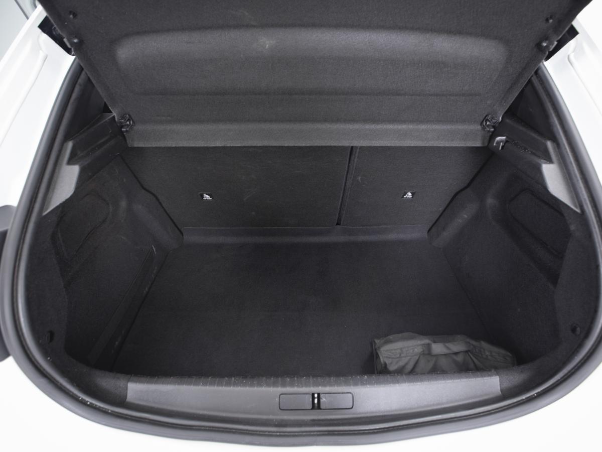 peugeot-208-2022-diesel-1499cc