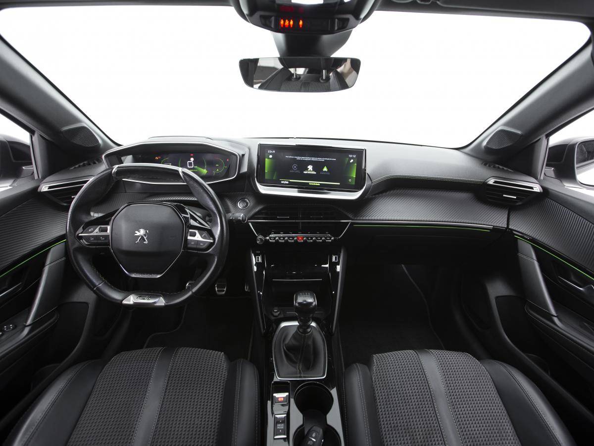 peugeot-208-2022-diesel-1499cc