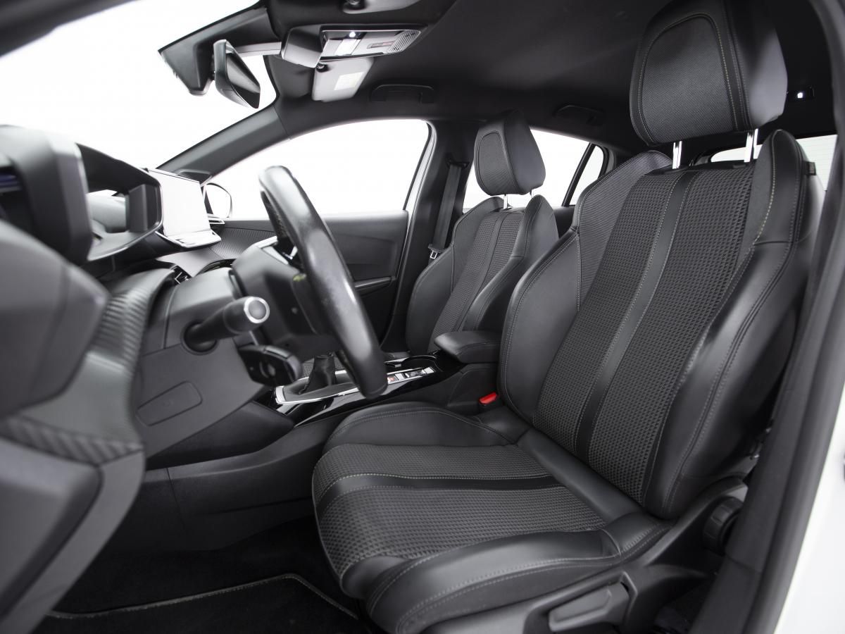 peugeot-208-2022-diesel-1499cc