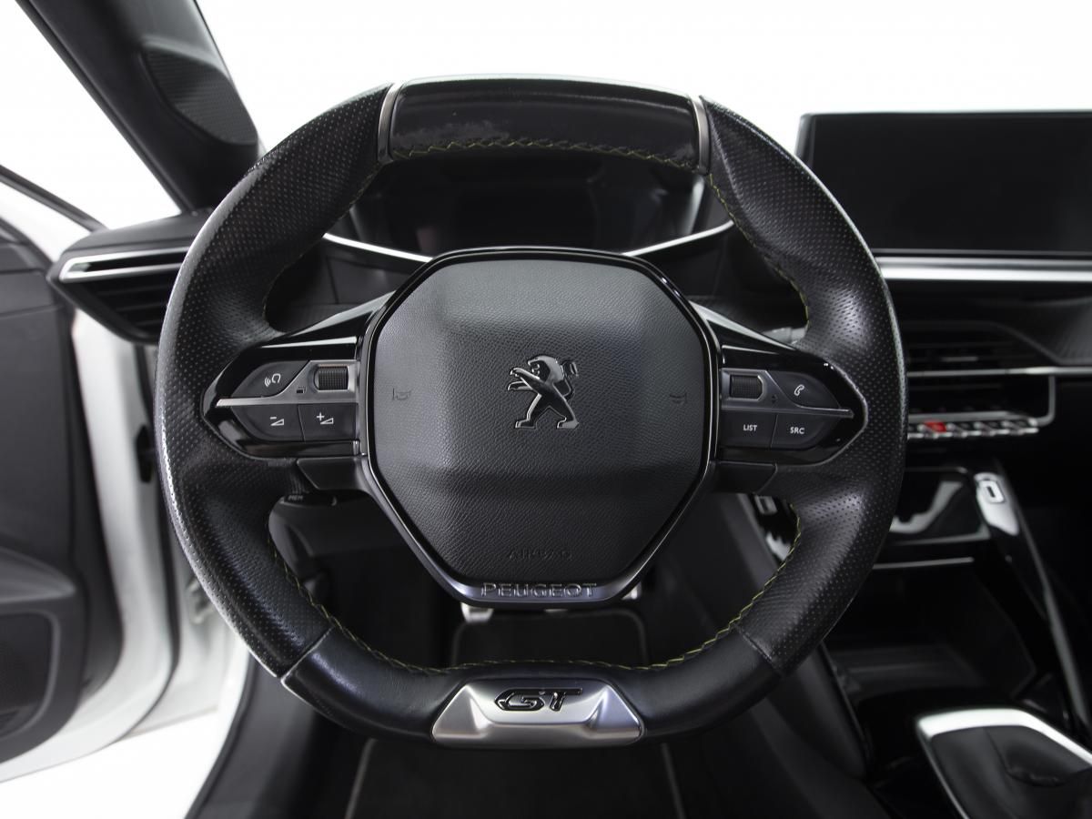 peugeot-208-2022-diesel-1499cc
