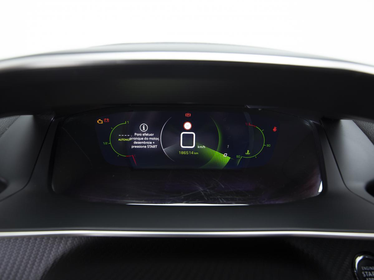 peugeot-208-2022-diesel-1499cc