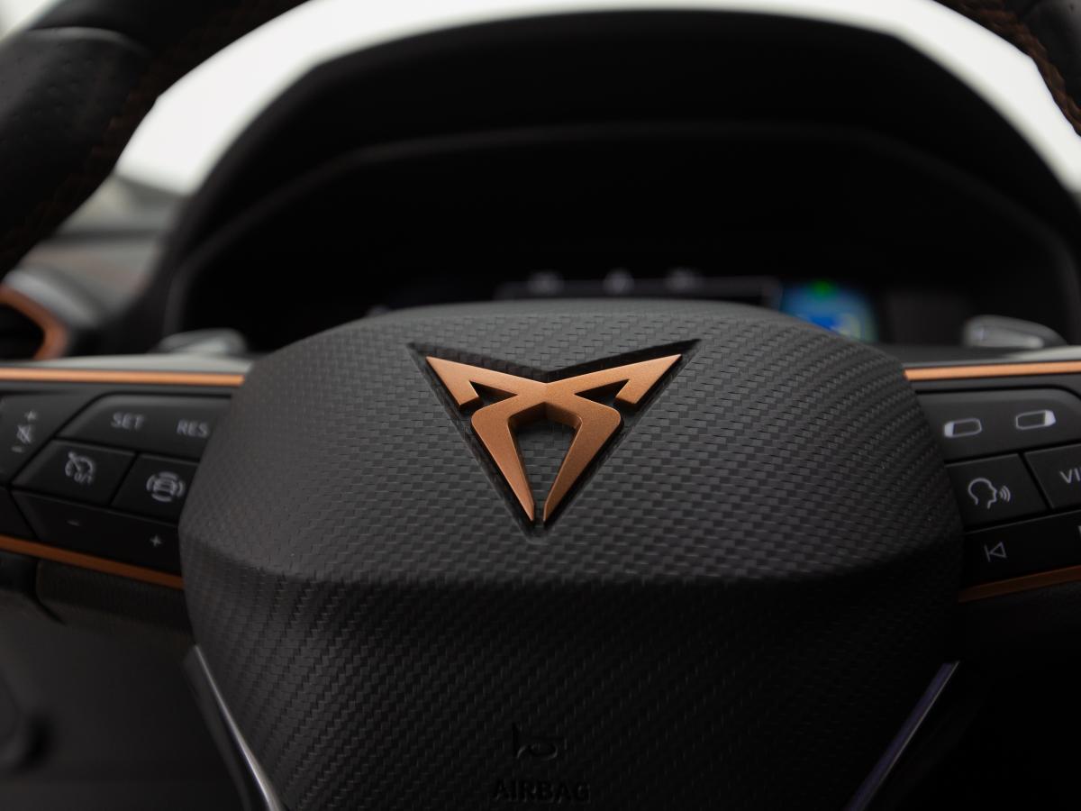 cupra-formentor-2023-hibrido-a-gasolina-1395cc