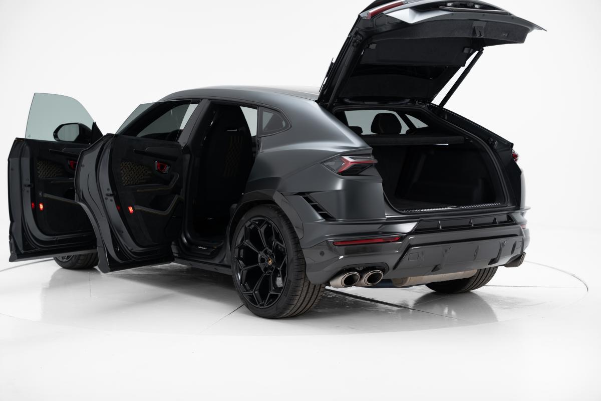 lamborghini-urus-2023-gasolina-3996cc