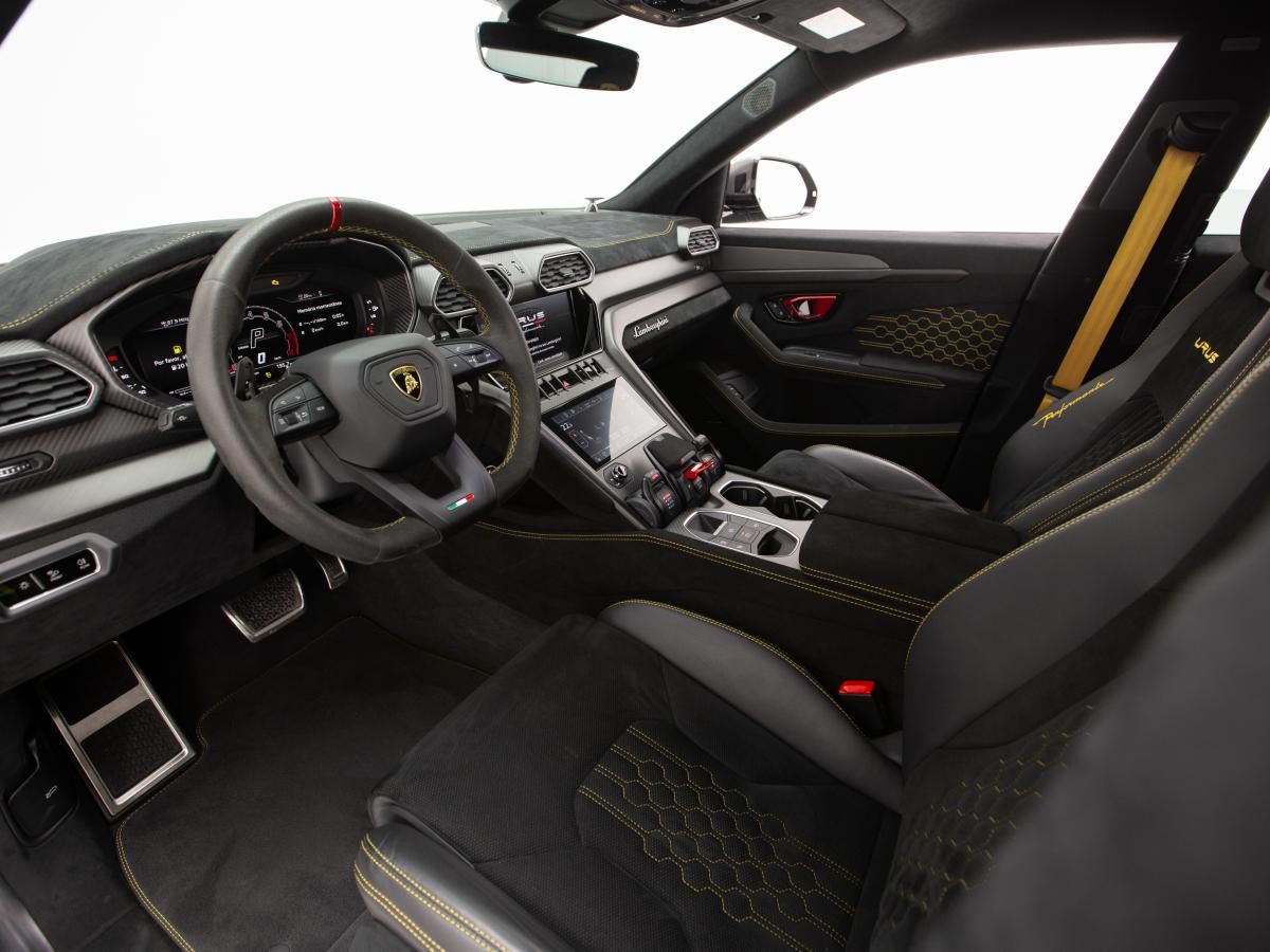 lamborghini-urus-2023-gasolina-3996cc