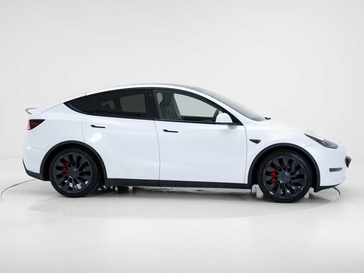 tesla-model-y-2022-eletrico-0cc