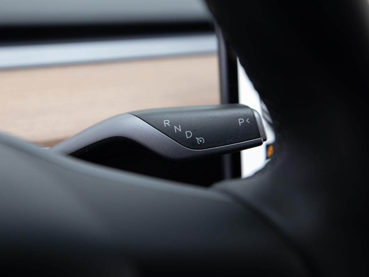 tesla-model-y-2022-eletrico-0cc