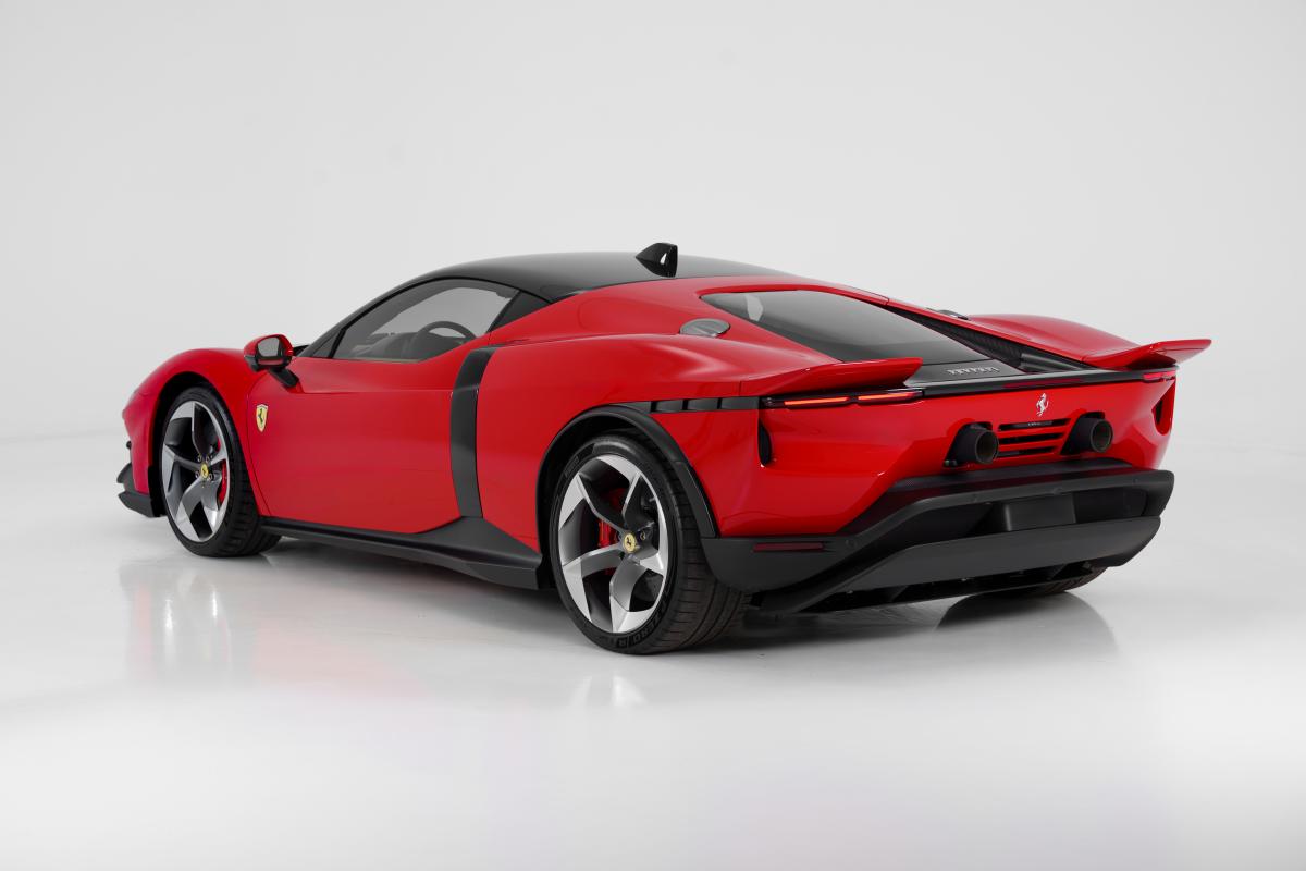 ferrari-testarossa-2026-hibrido-a-gasolina-3990cc