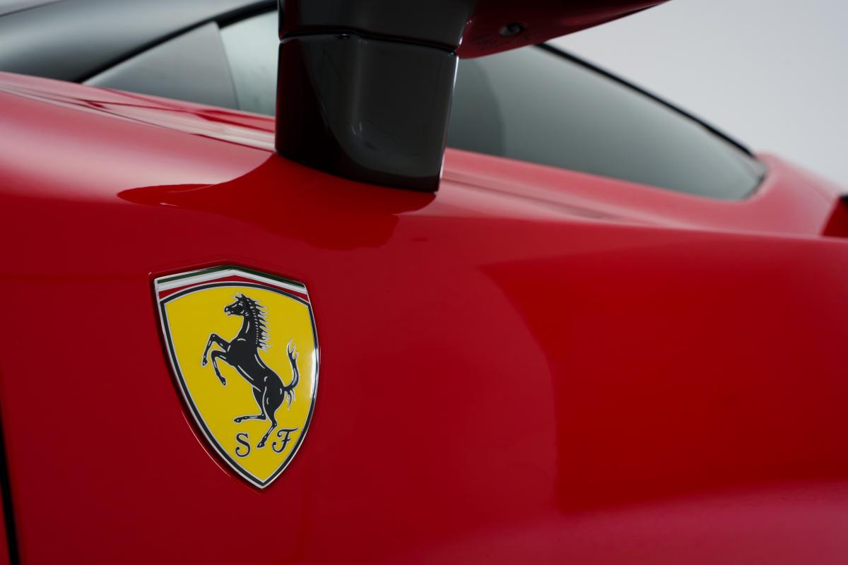ferrari-testarossa-2026-hibrido-a-gasolina-3990cc