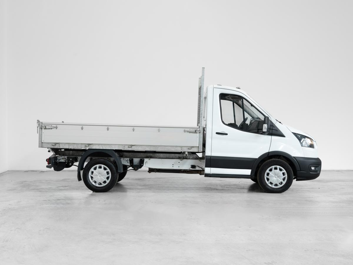 ford-transit-2024-diesel-1996cc