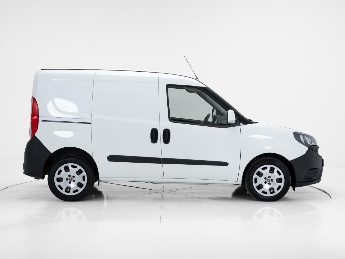 fiat-doblo-2022-diesel-1598cc