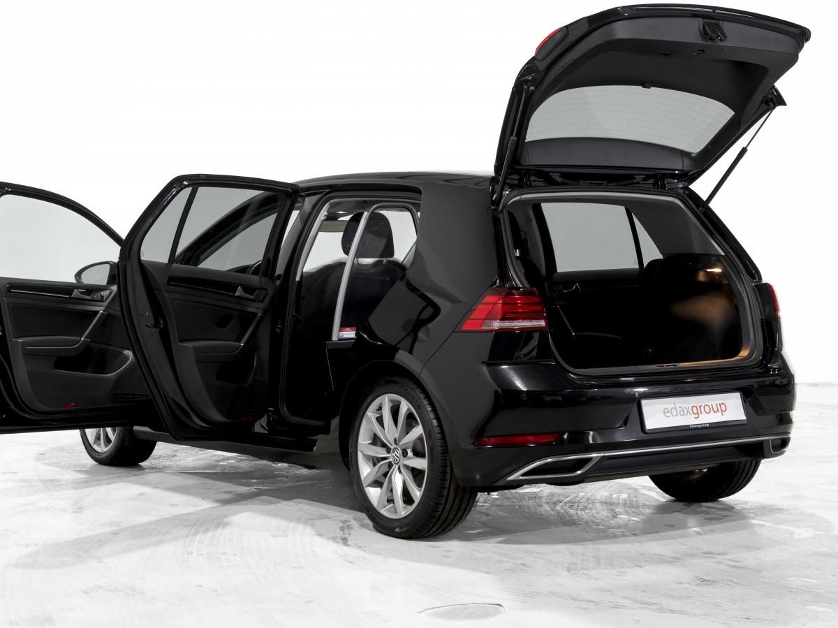 volkswagen-golf-variant-2019-diesel-1968cc