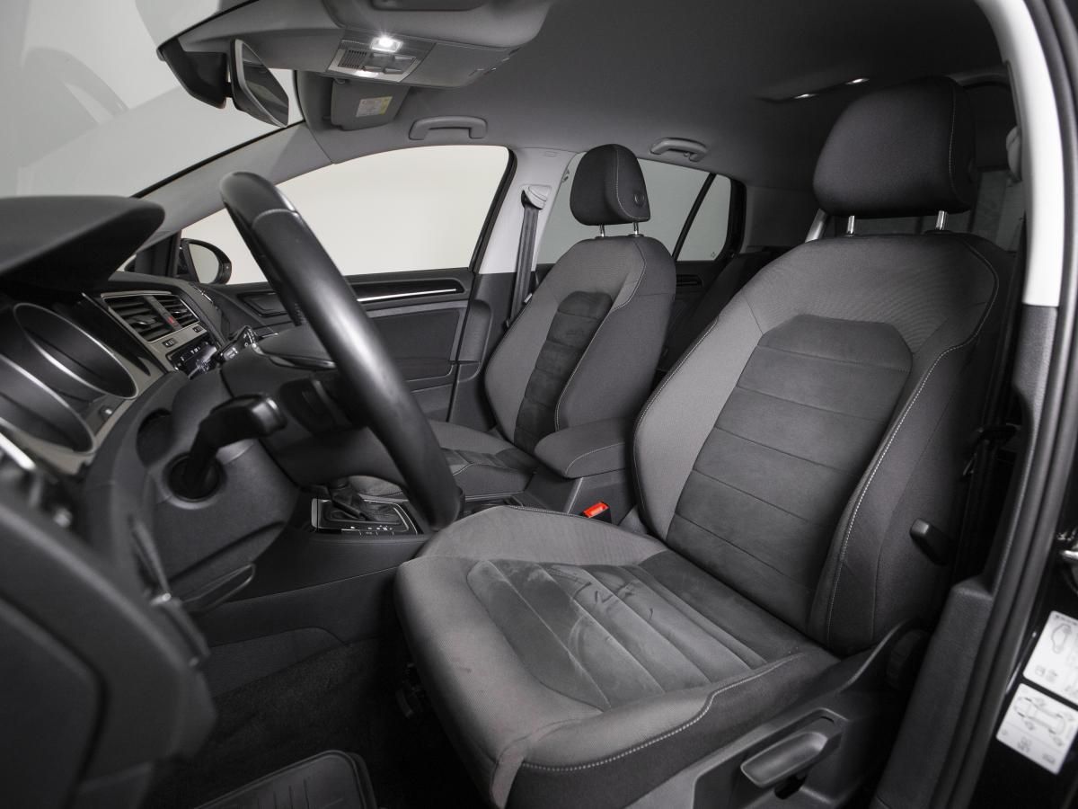 volkswagen-golf-variant-2019-diesel-1968cc
