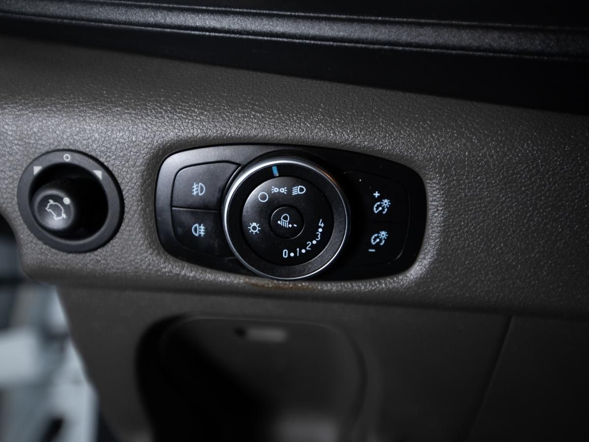 ford-transit-2020-diesel-1995cc