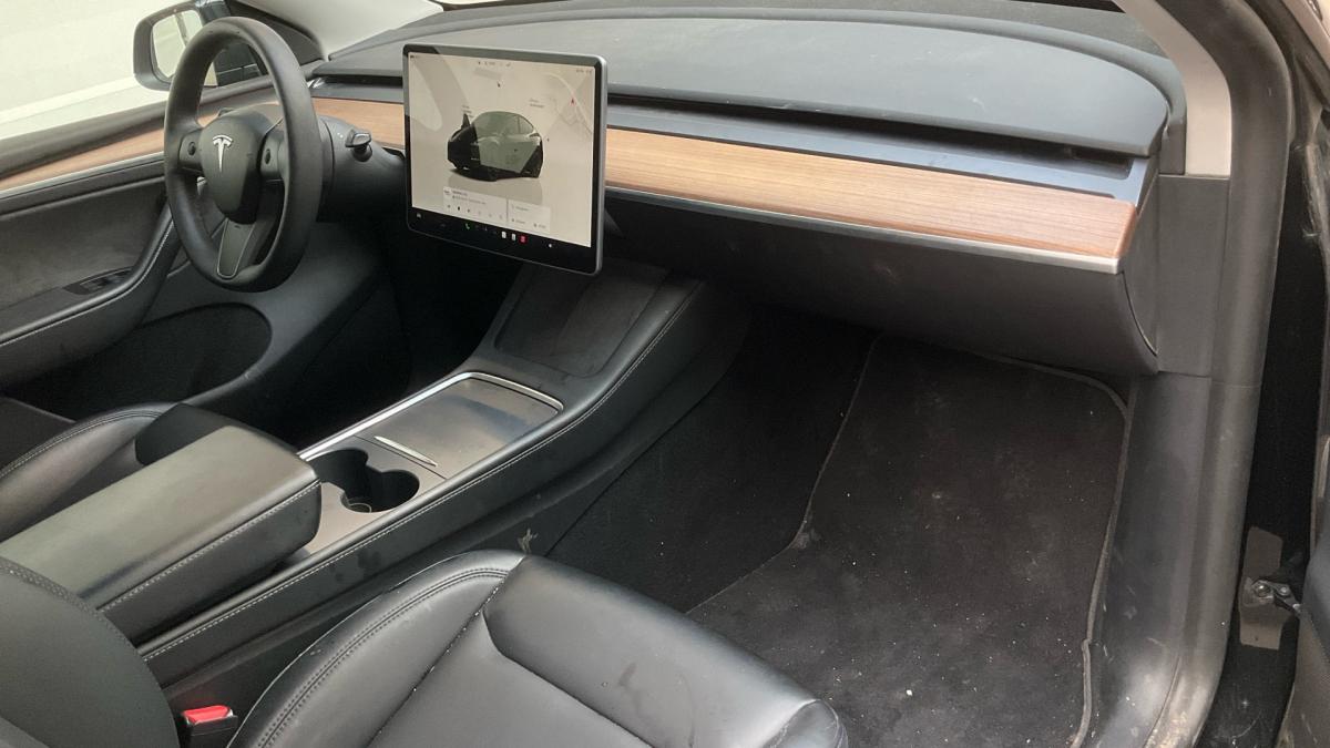 tesla-model-y-2022-eletrico-0cc