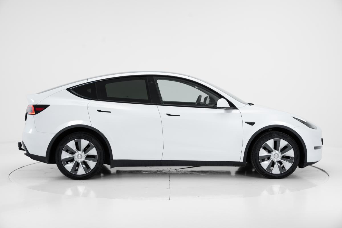 tesla-model-y-2023-eletrico-0cc