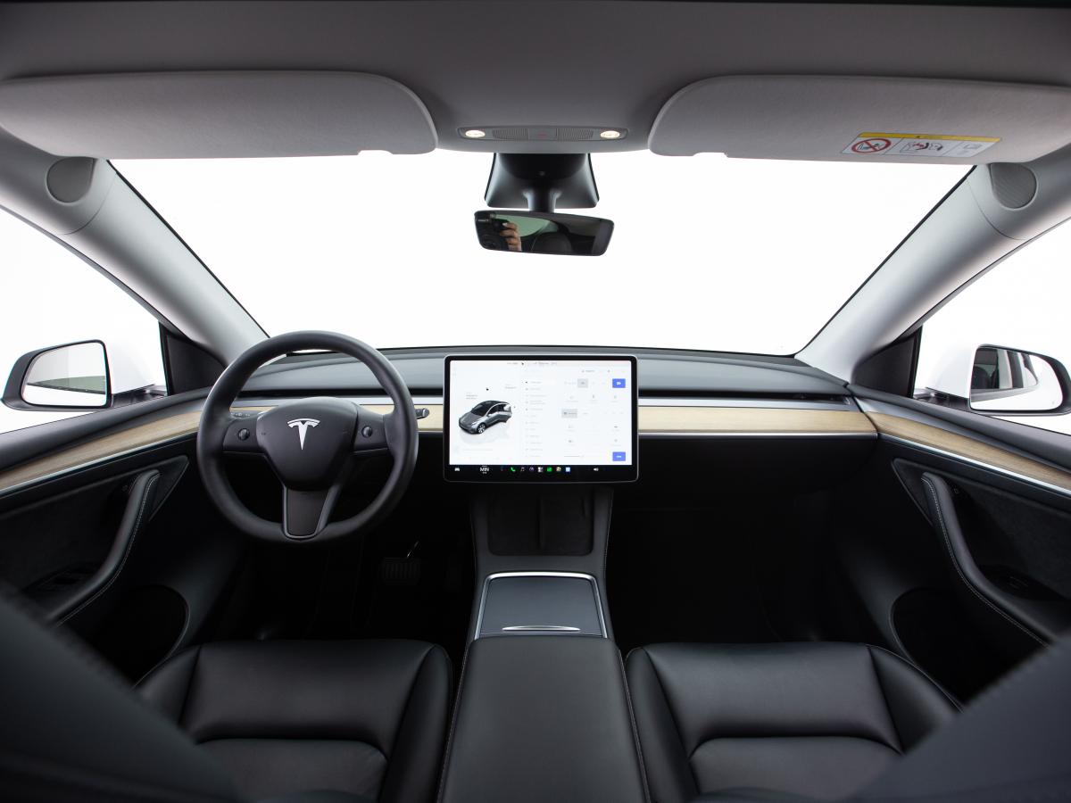 tesla-model-y-2023-eletrico-0cc